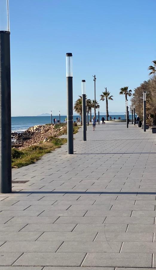 Studio Del Sol Torrevieja Bagian luar foto